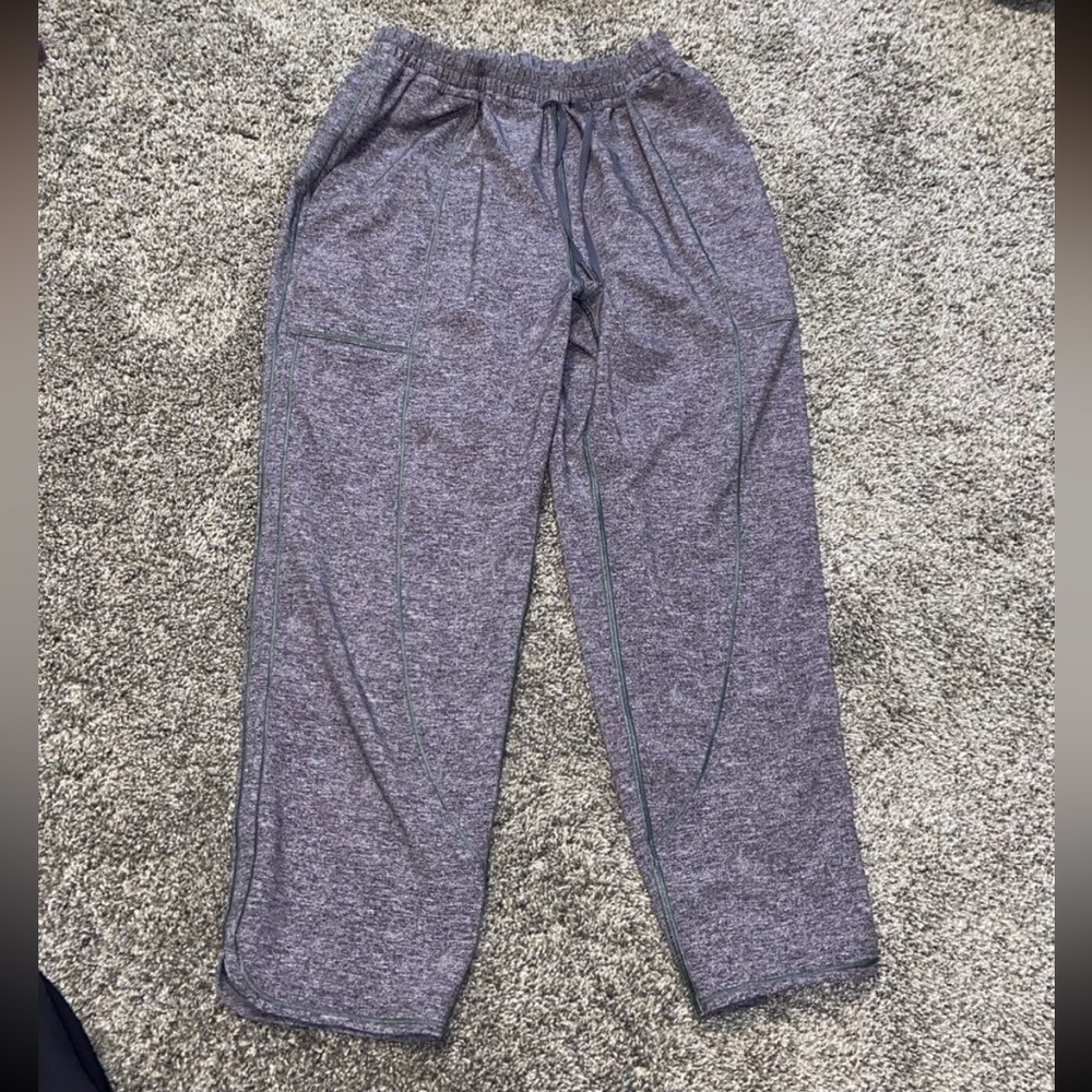 Lululemon final play crop